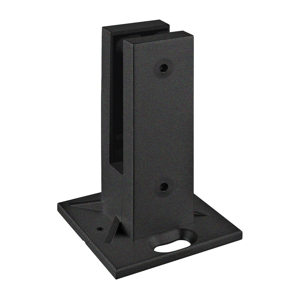 Q-railing kvadratinio vamzdžio stovo tvirtinimas prie pagrindo