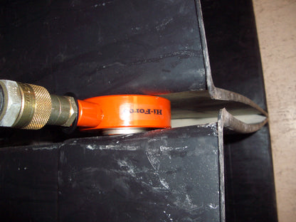 Hi-Force HVL100 low-profile piston jack 104,000 kg, 6 mm stroke